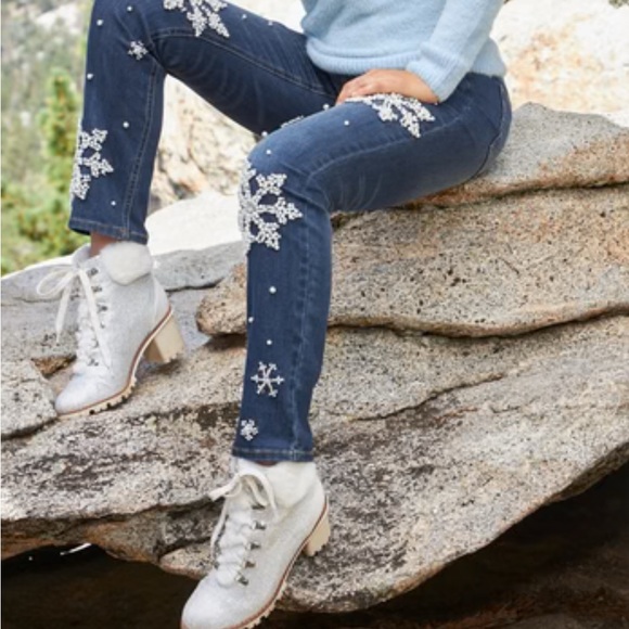 Pearl Embellished Snowflake Jean - Picture 2 of 3
